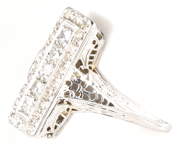 14K White Gold Diamond Ring