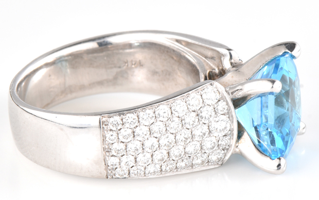 14K White Gold Blue Topaz Ring