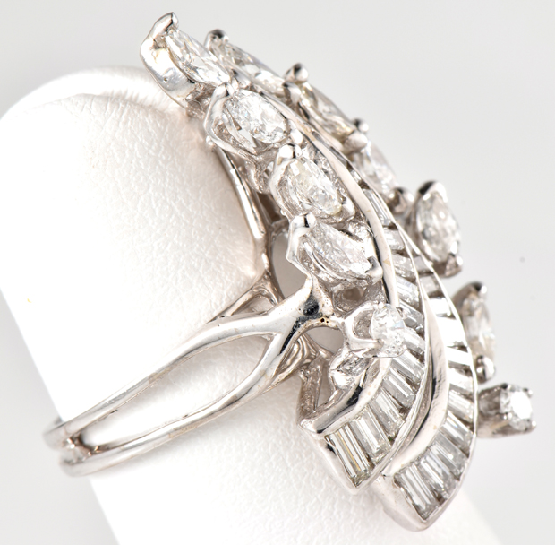 14K White Gold Diamond Ring
