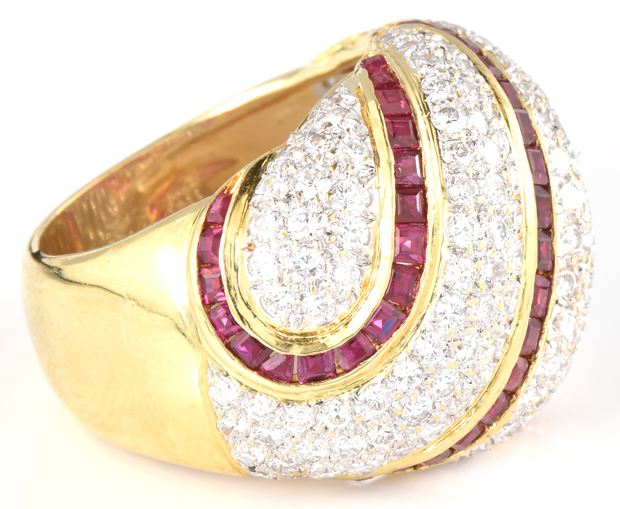 18K Yellow Gold Diamond and Ruby Ring