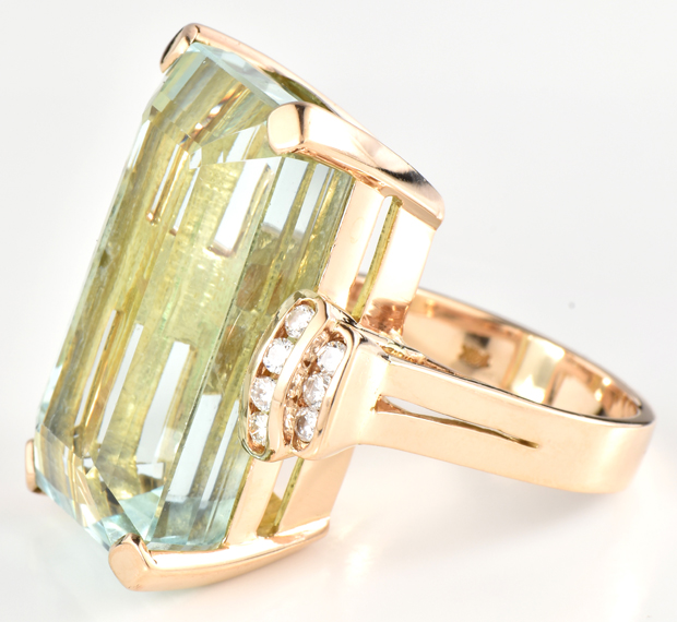 14K Yellow Gold Aquamarine Ring