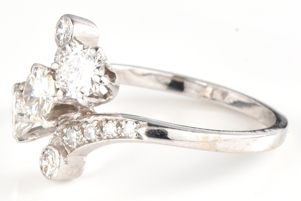 14K White Gold Diamond Ring 