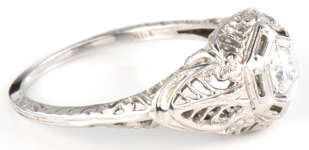 14K White Gold Vintage Diamond Ring