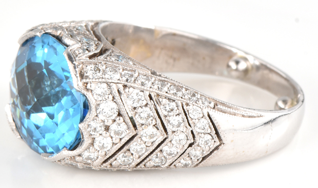 18K White Gold Diamond and Blue Topaz Ring
