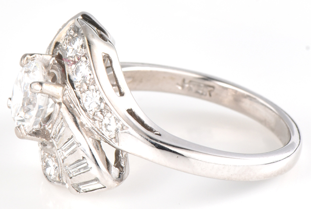14K White Gold Diamond Ring