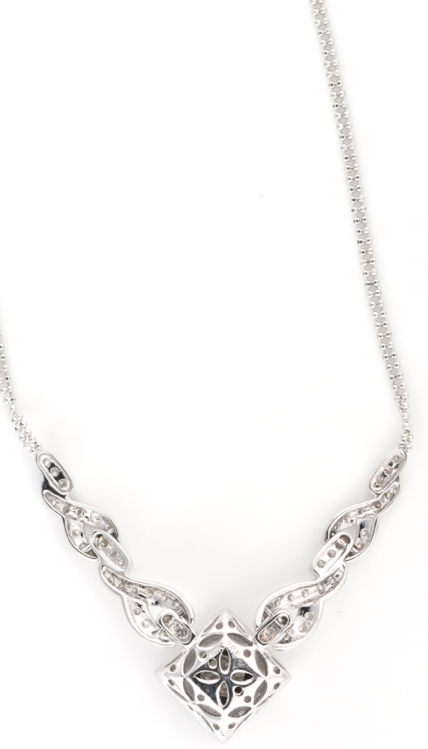 18K White Gold Diamond and Black Onyx Necklace