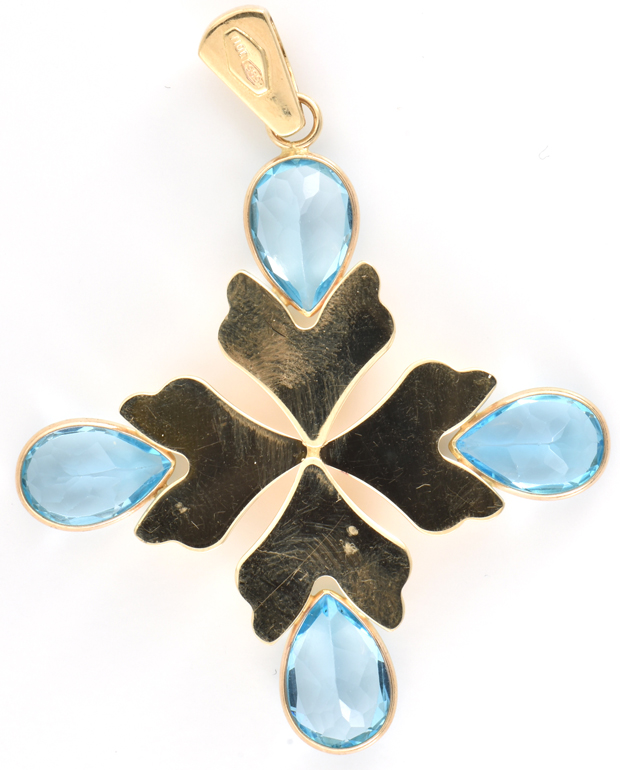 14K Yellow Gold Blue Topaz Pendant