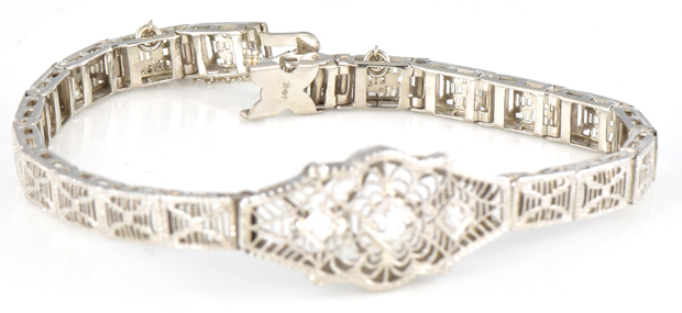 14K White Gold Bracelet