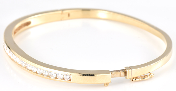14K Yellow Gold Diamond Bangle
