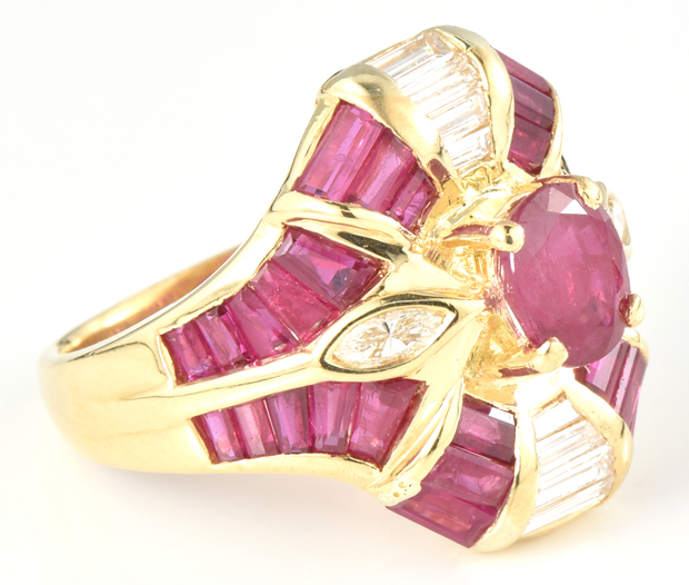 18K Yellow Gold Diamond and Ruby Ring