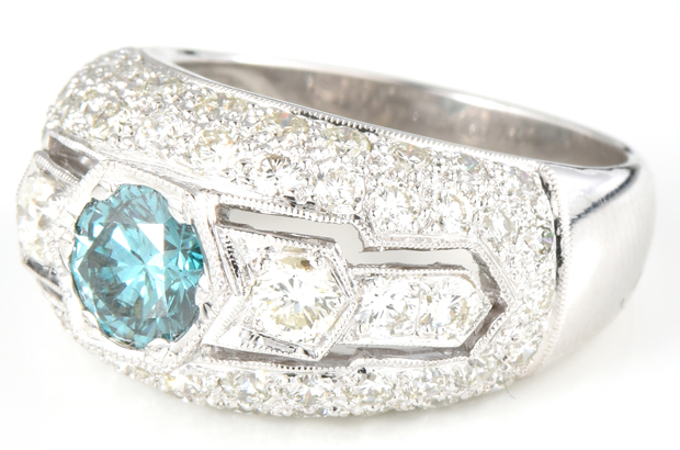 18K White Gold Diamond Ring