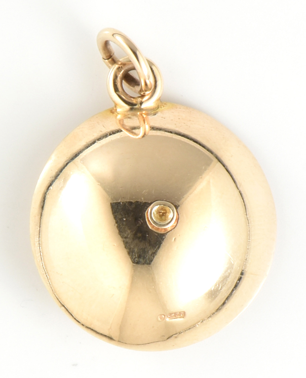 14K Yellow Gold Fox Pendant