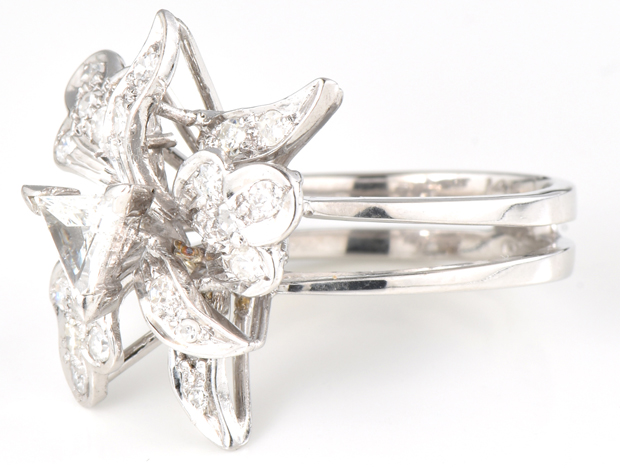 14K White Gold Diamond Ring