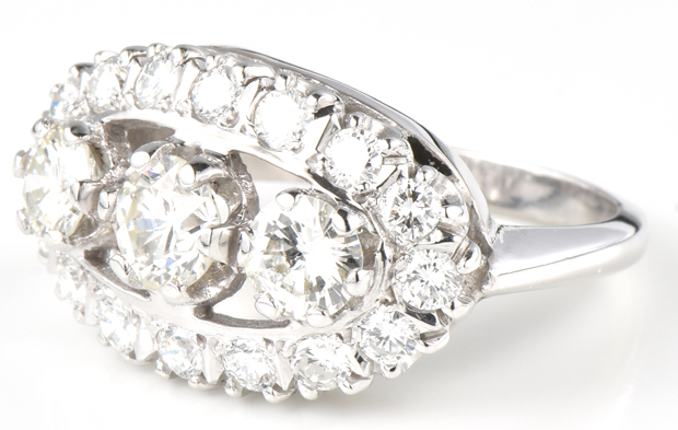 14K White Gold Diamond Ring 