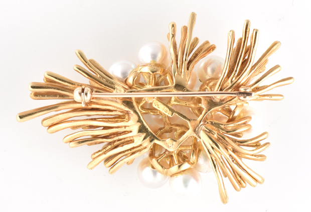 18K Yellow Gold Pearl Pin