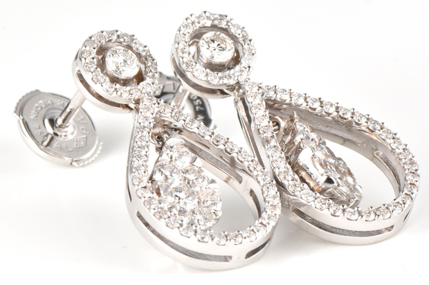 18K White Gold Diamond Earrings