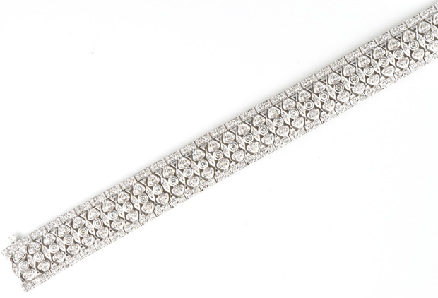 14K White Gold Diamond Bracelet 