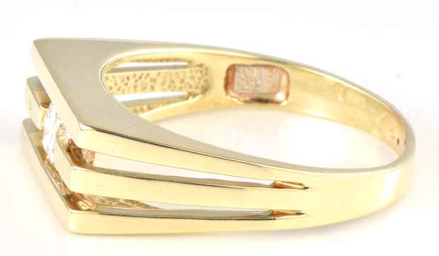 14K Yellow Gold Diamond Ring