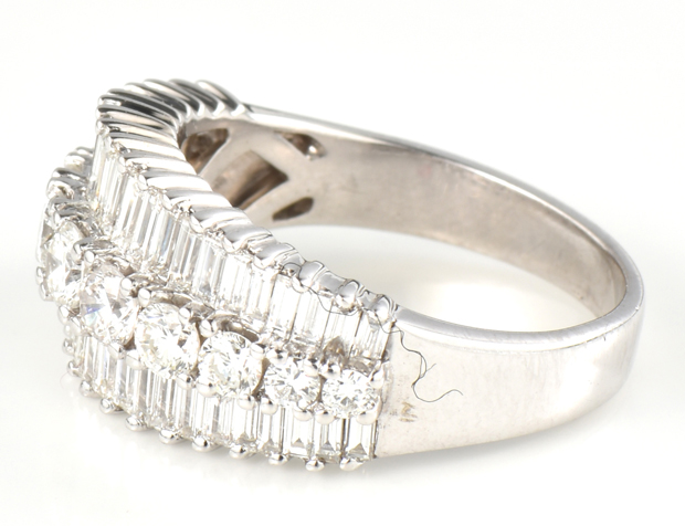 14K White Gold Diamond Band