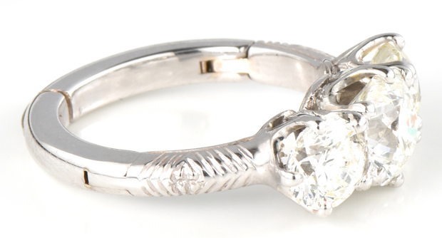 14K White Gold Diamond Ring