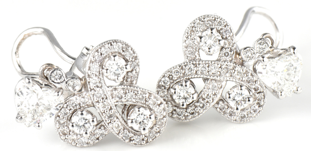 18K White Gold Diamond Earrings