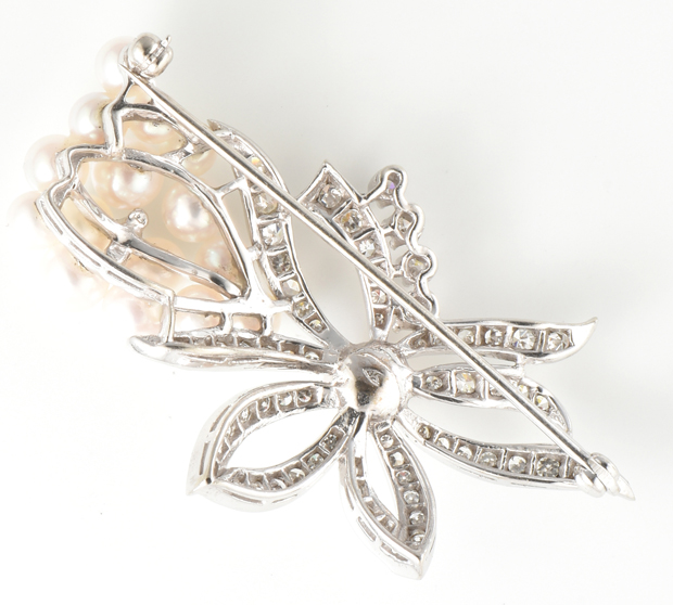 14K White Gold Diamond and Pearl Pin