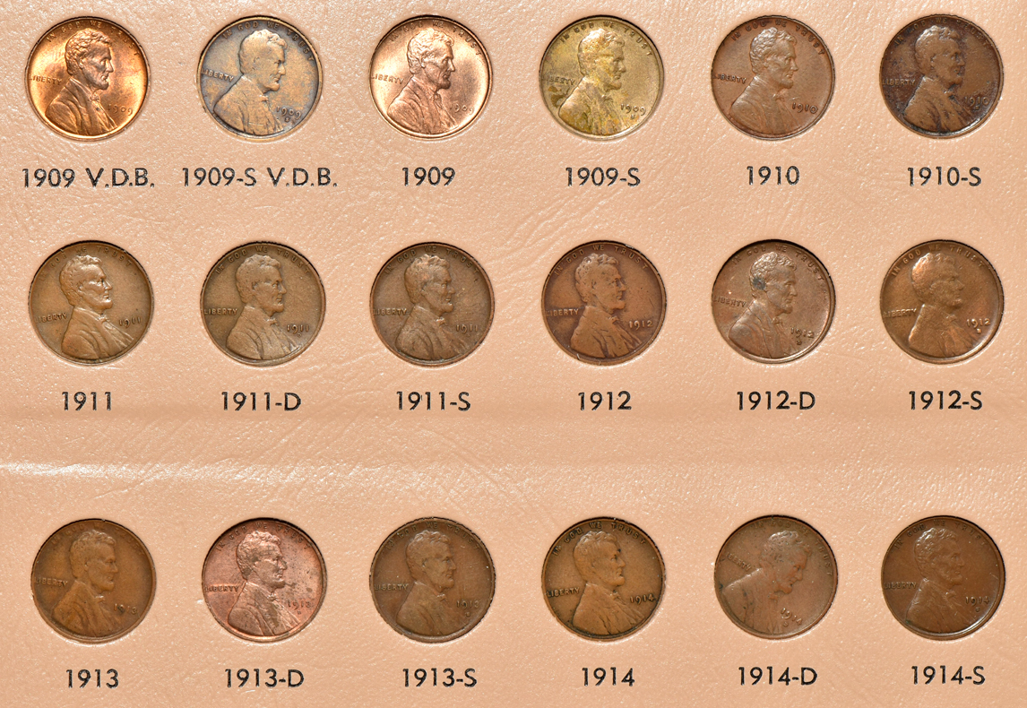 Partial collection of Indian Head cents, and a complete collection of Lincoln cents through 2011, both in Dansco albums