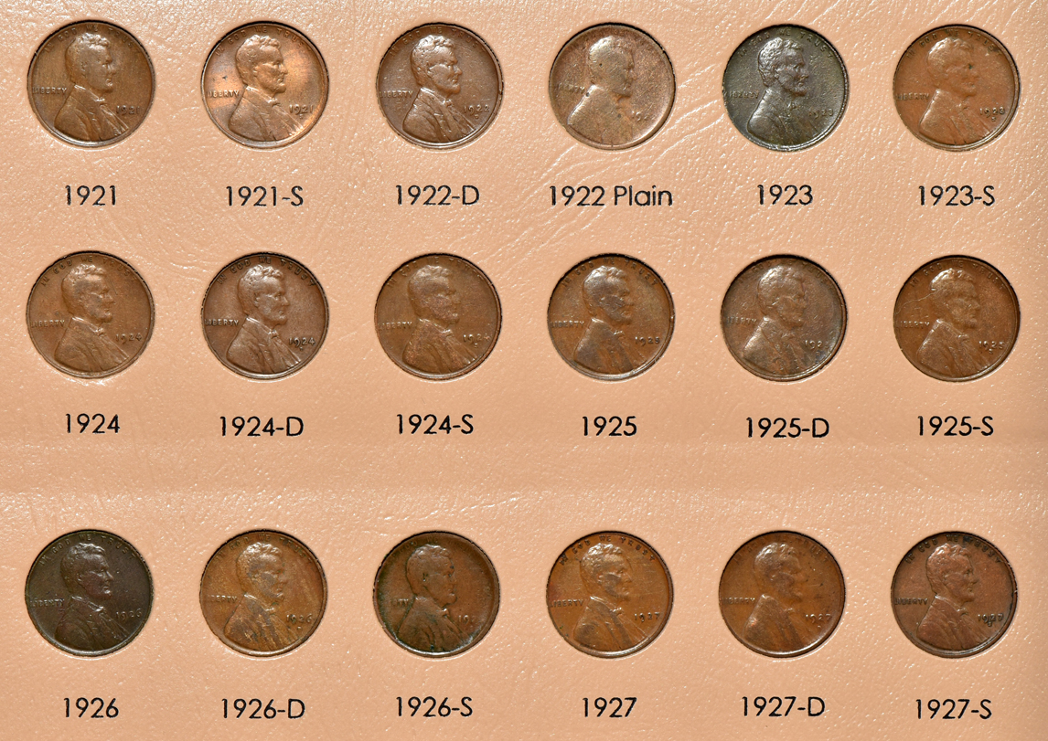 Complete collection of Lincoln wheat cents in a Dansco 7103 album