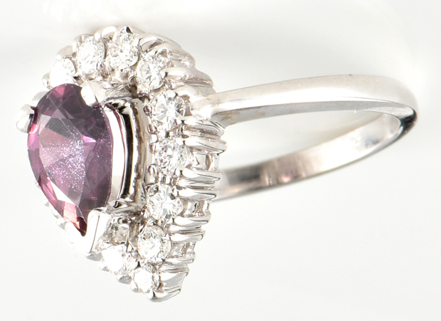 14K White Gold Sapphire Ring