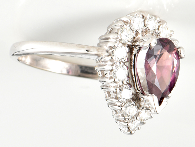 14K White Gold Sapphire Ring