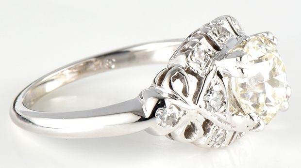 14K White Gold Diamond Ring with a 1.48 Carat Round Brilliant, GIA #5211363760