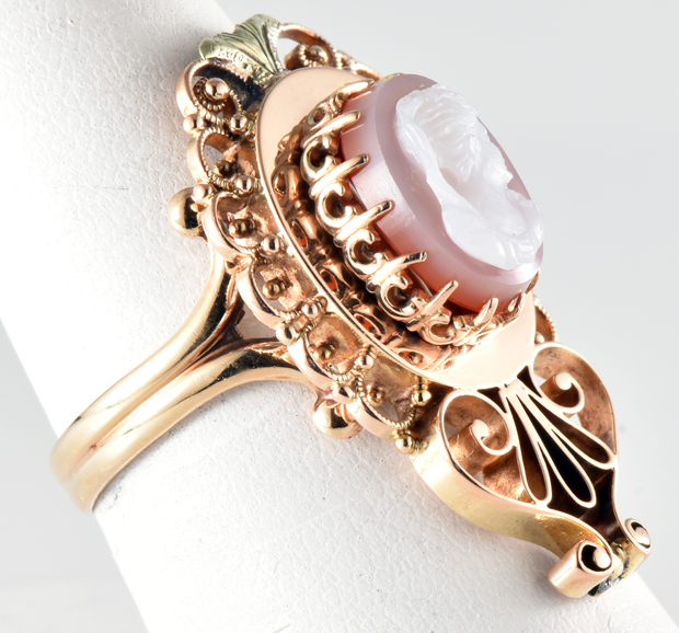 14K Yellow Gold Cameo Ring