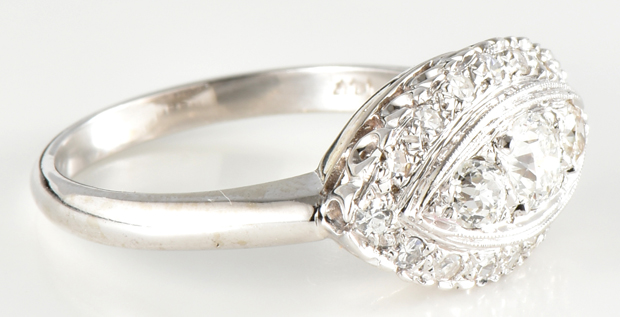 14K White Gold Diamond Ring