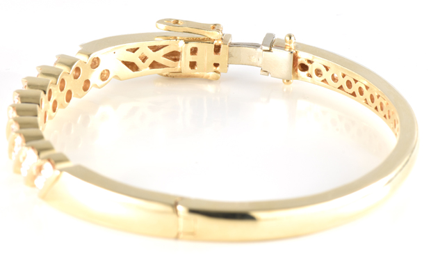 14K Yellow Gold Diamond Bangle