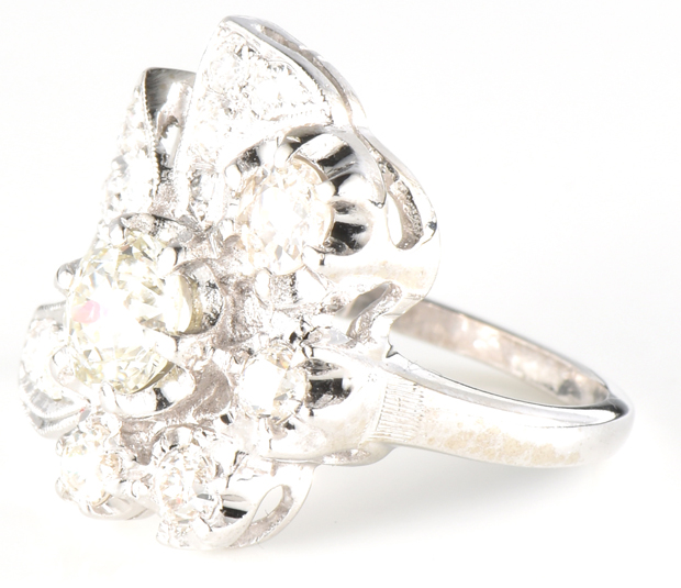 14K White Gold Diamond Ring