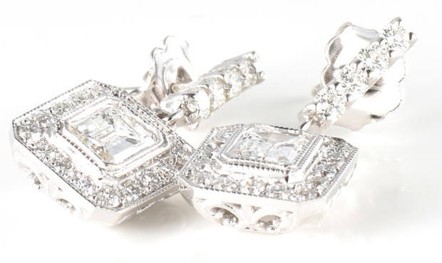 14K White Gold Diamond Earrings