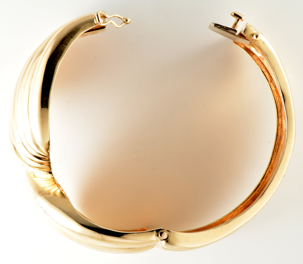 14K Yellow Gold Bangle Bracelet