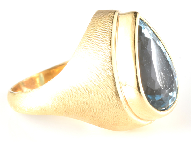 18K Yellow Gold Designer Ring