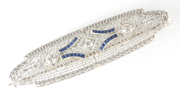 14K White Gold Vintage Pin