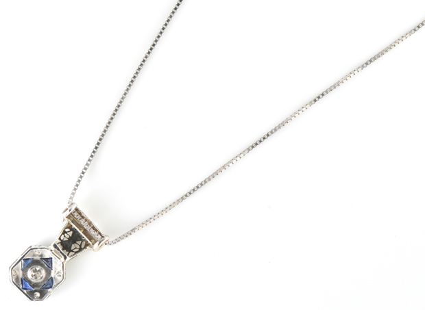 14K White Gold Vintage Necklace