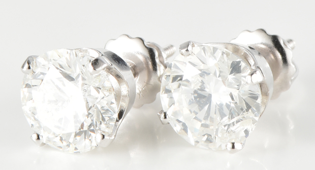 14K White Gold Diamond Stud Earrings 