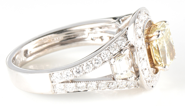 14K White Gold Diamond Ring