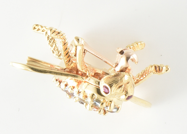 18K Yellow Gold Bee Pin