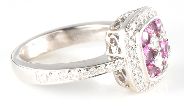 18K White Gold Gregg Ruth Diamond Ring