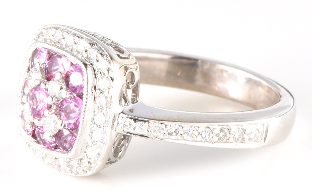 18K White Gold Gregg Ruth Diamond Ring