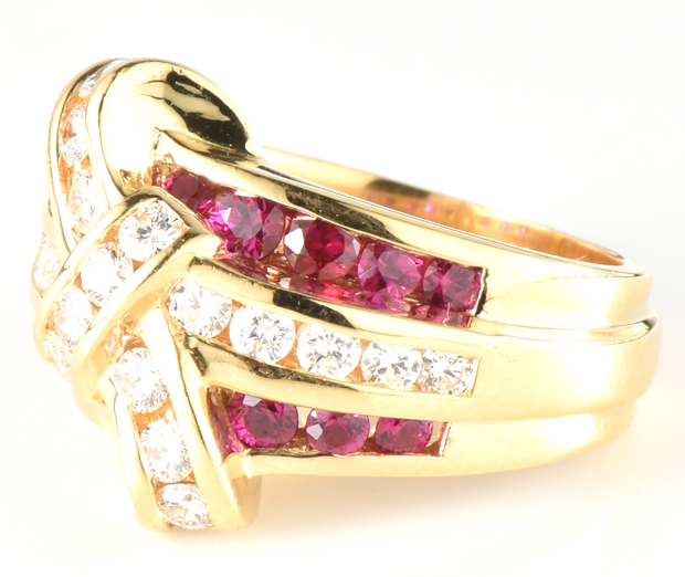 18K Yellow Gold Diamond and Ruby Ring
