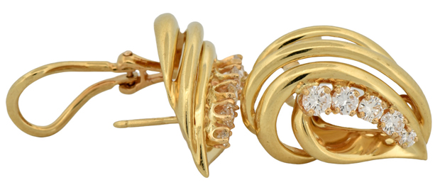 18K Yellow Gold Diamond Earrings