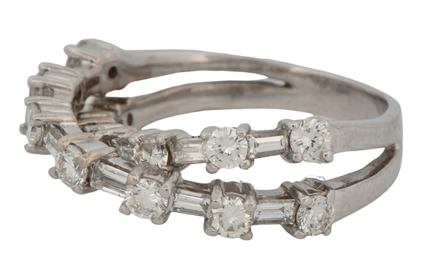 14K White Gold Diamond Ring