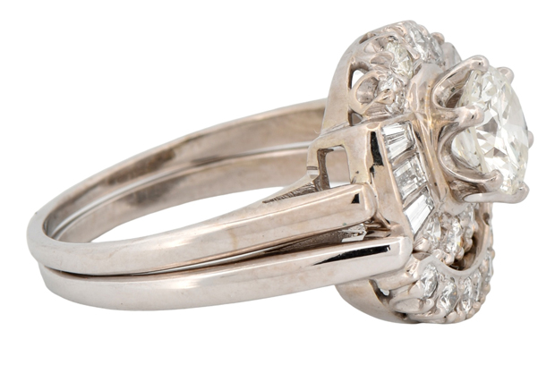 14K White Gold Diamond Ring