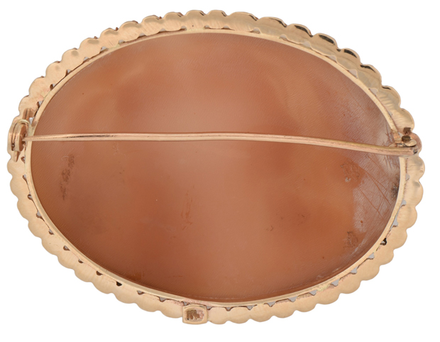 14K Yellow Gold Cameo